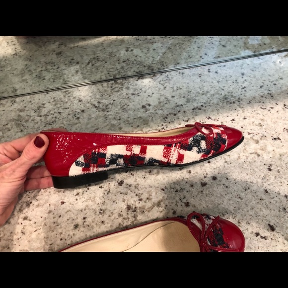 Chanel classic two tone ballet flats size 37 - Picture 3 of 7